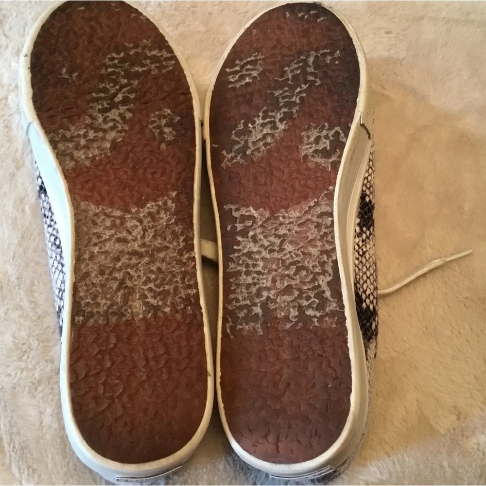 Superga Platform Gray & White Snakeskin Patterned Sneakers - 41.5/US10